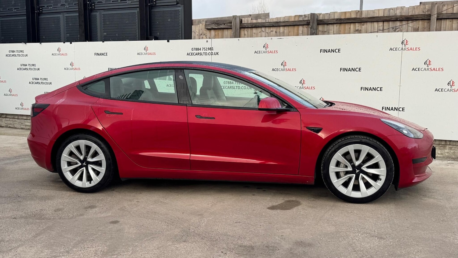 Used Tesla Model 3 2021 for sale - 77015747: Photo 9