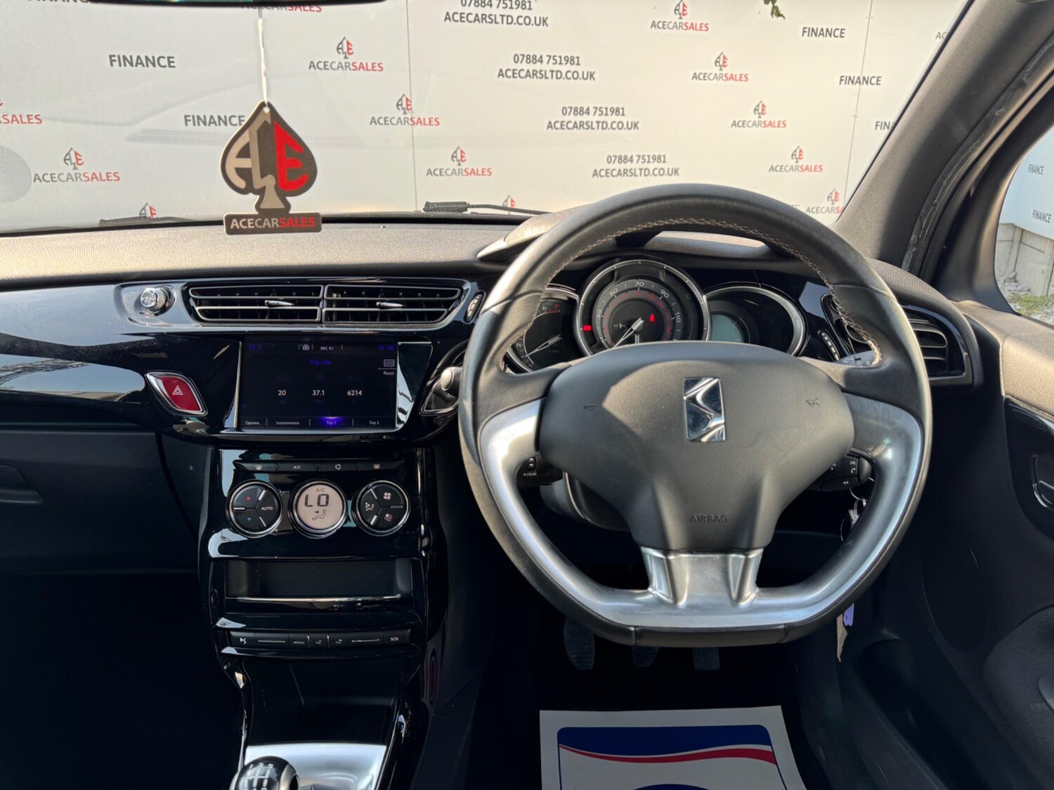 Vehicle 29