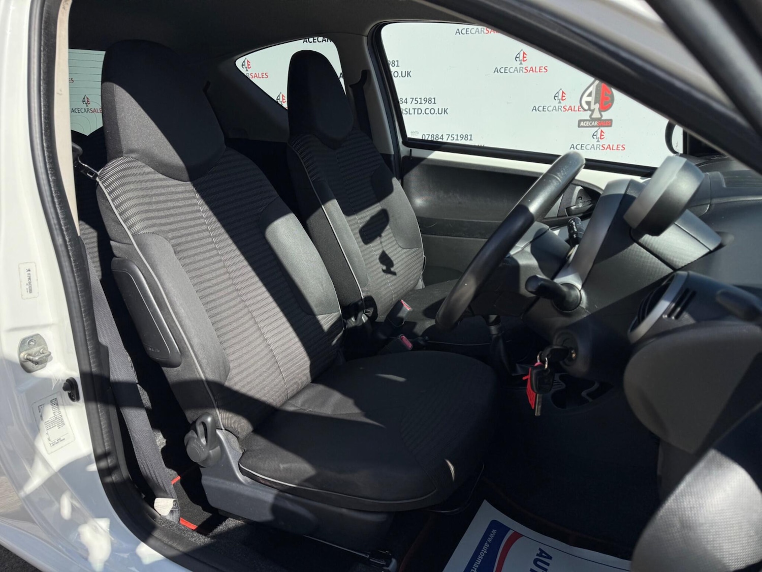 Used Peugeot 107 2012 for sale - 77926293: Photo 12