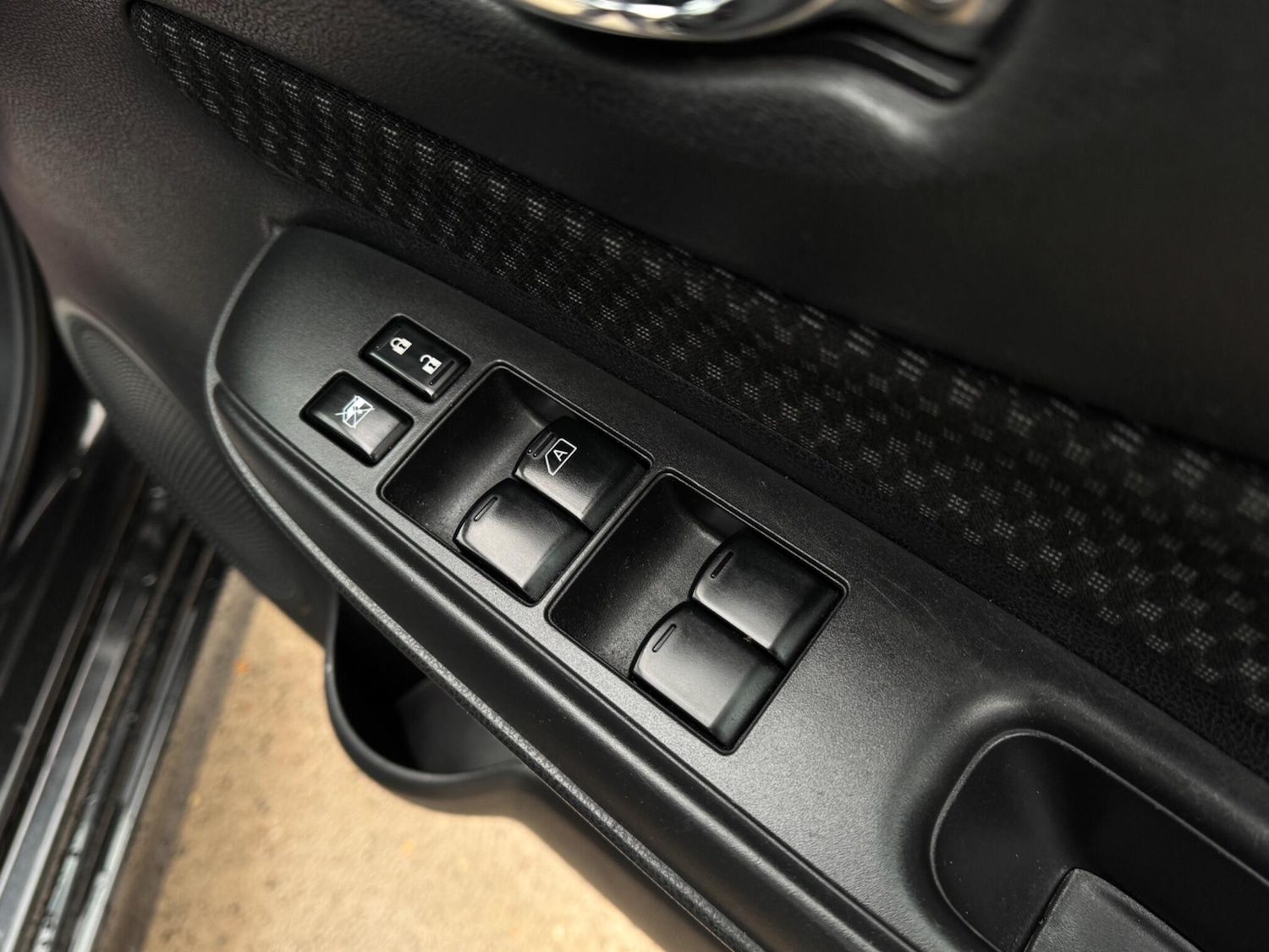 Used Nissan Note 2015 for sale - 77345129: Photo 39