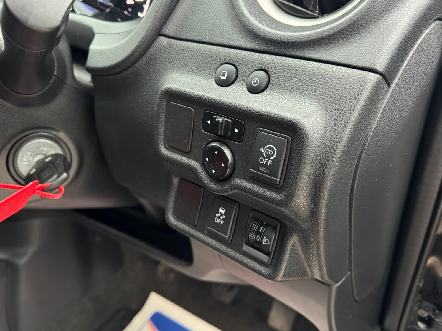 Used Nissan Note 2015 for sale - 77345129: Photo 40