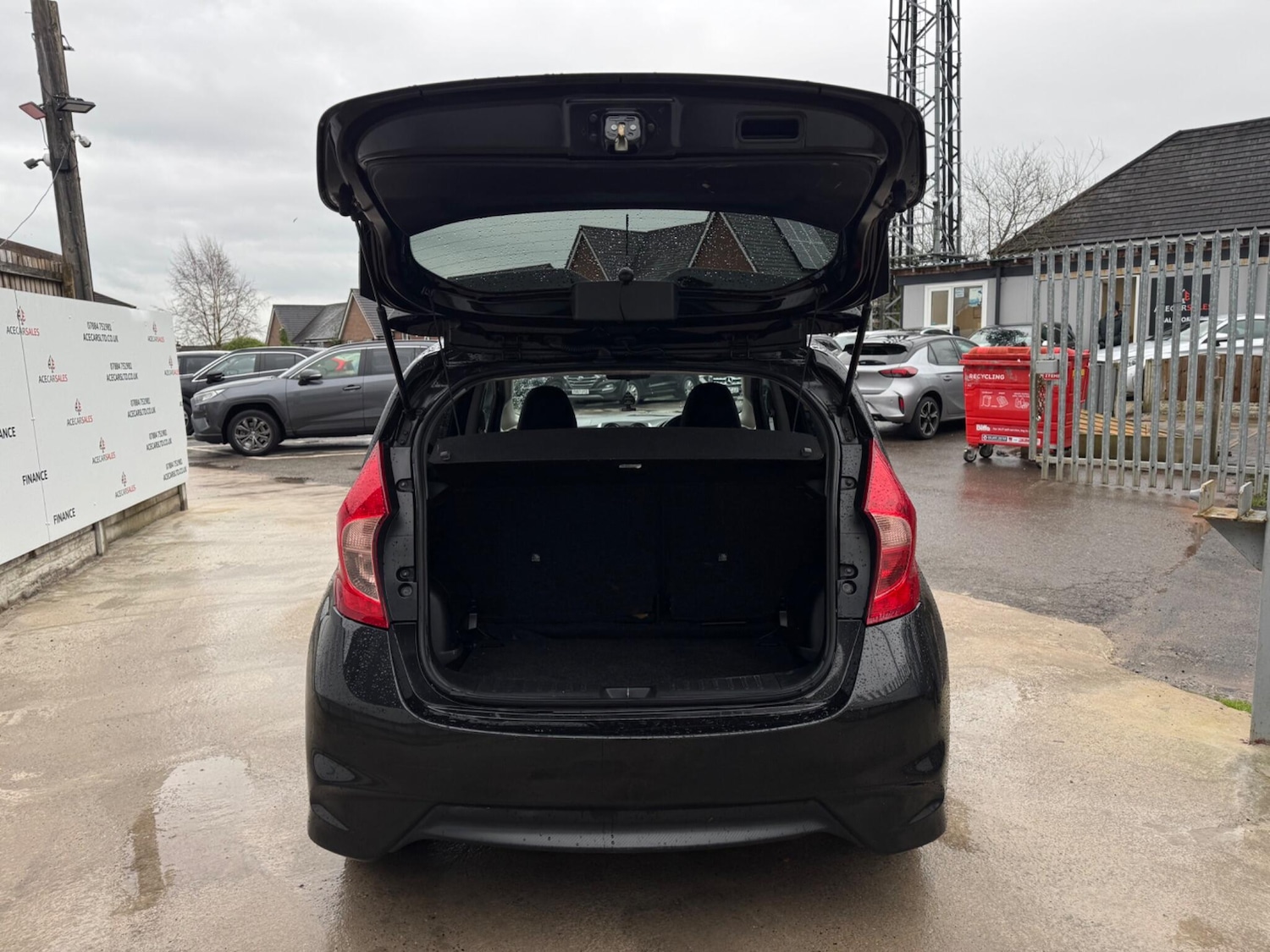 Used Nissan Note 2015 for sale - 77345129: Photo 47