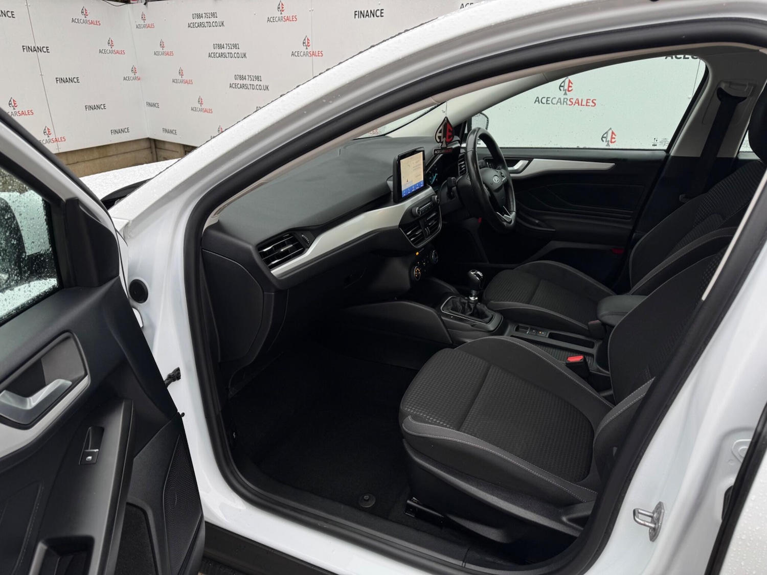 Used Ford Focus 2020 for sale - 76886597: Photo 17