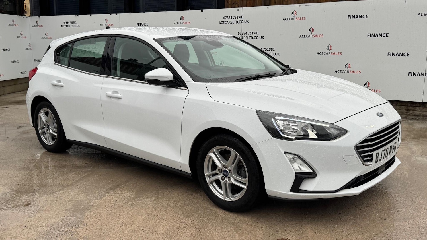 Used Ford Focus 2020 for sale - 76886597: Photo 2