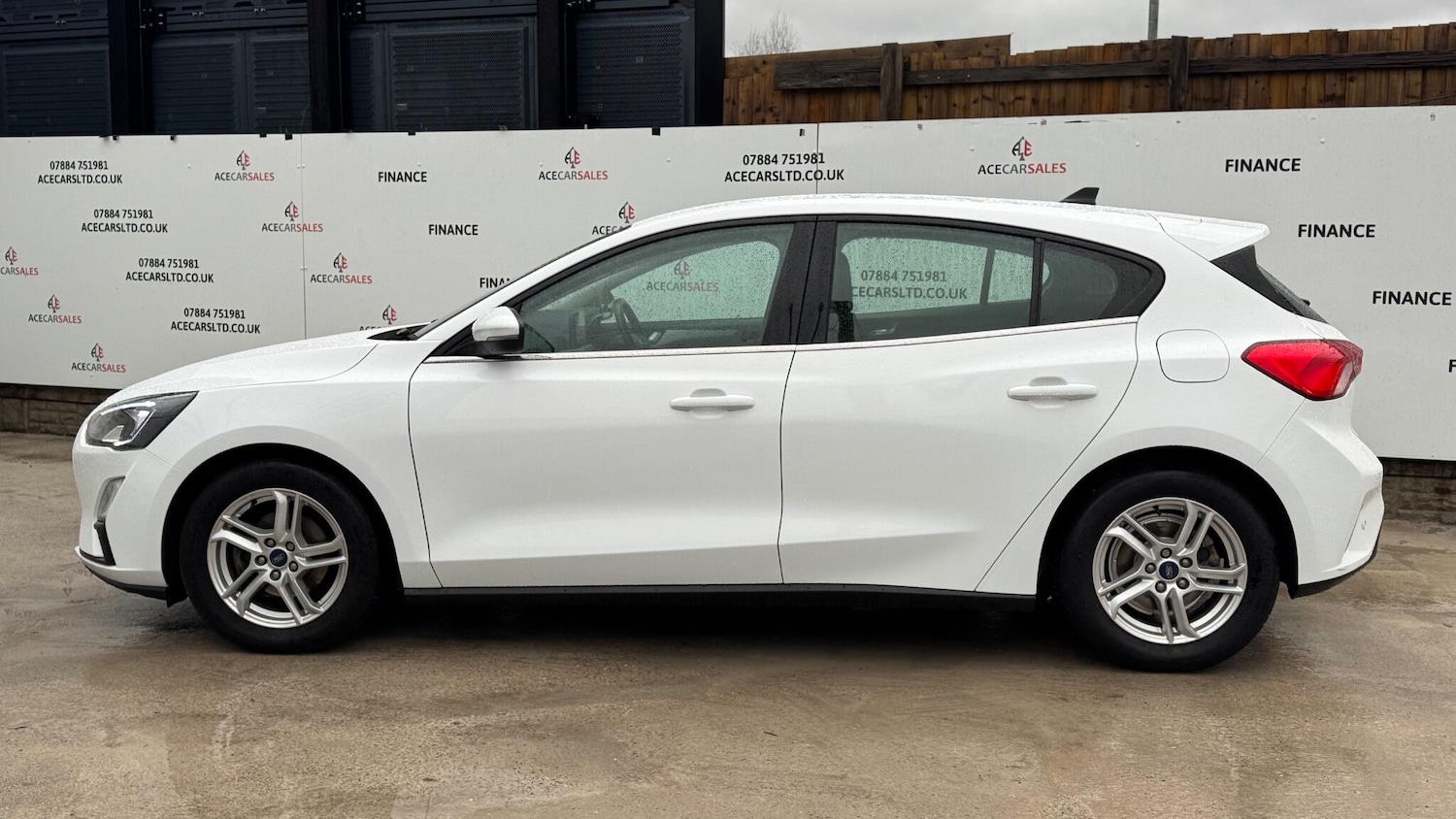 Used Ford Focus 2020 for sale - 76886597: Photo 5