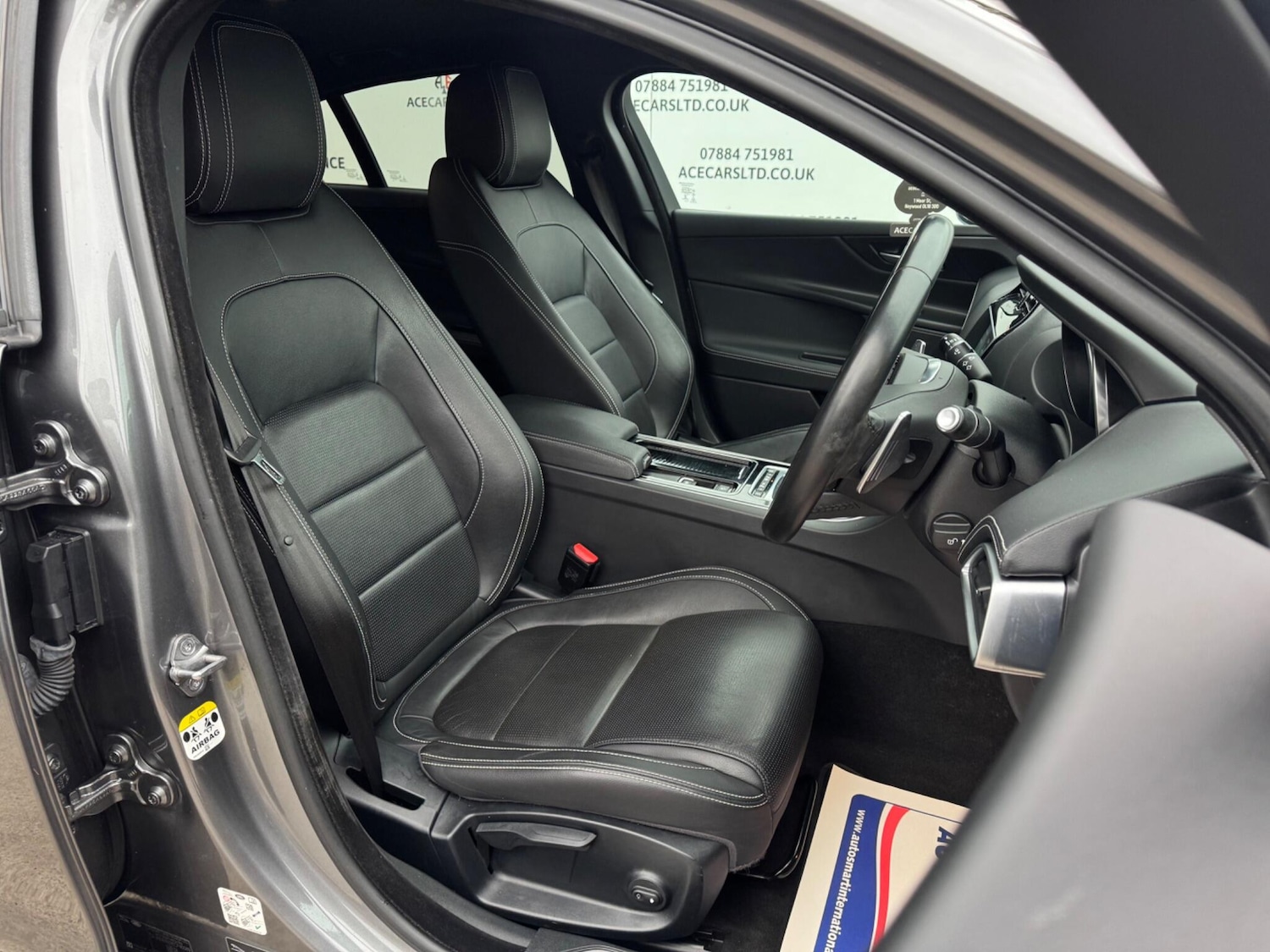 Used Jaguar XE 2018 for sale - 76990759: Photo 12