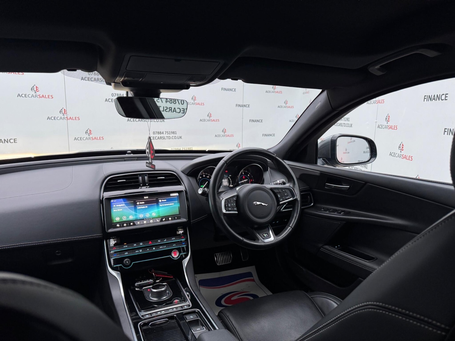 Used Jaguar XE 2018 for sale - 76990759: Photo 20