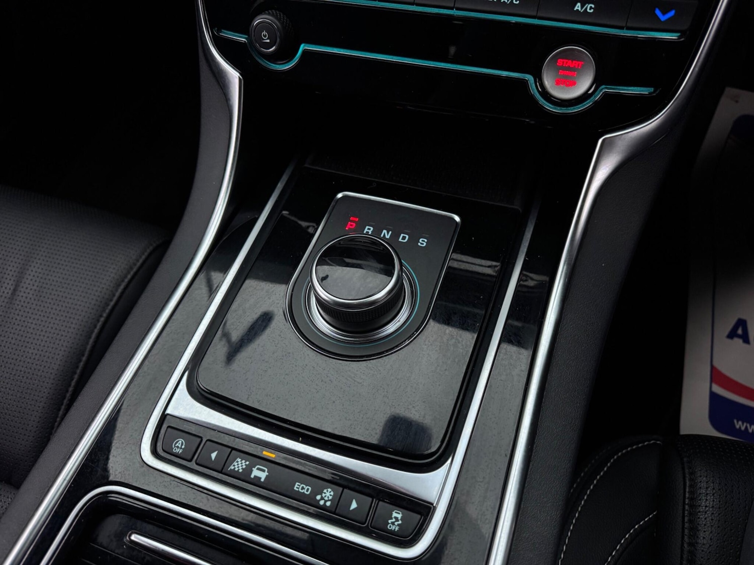 Used Jaguar XE 2018 for sale - 76990759: Photo 26