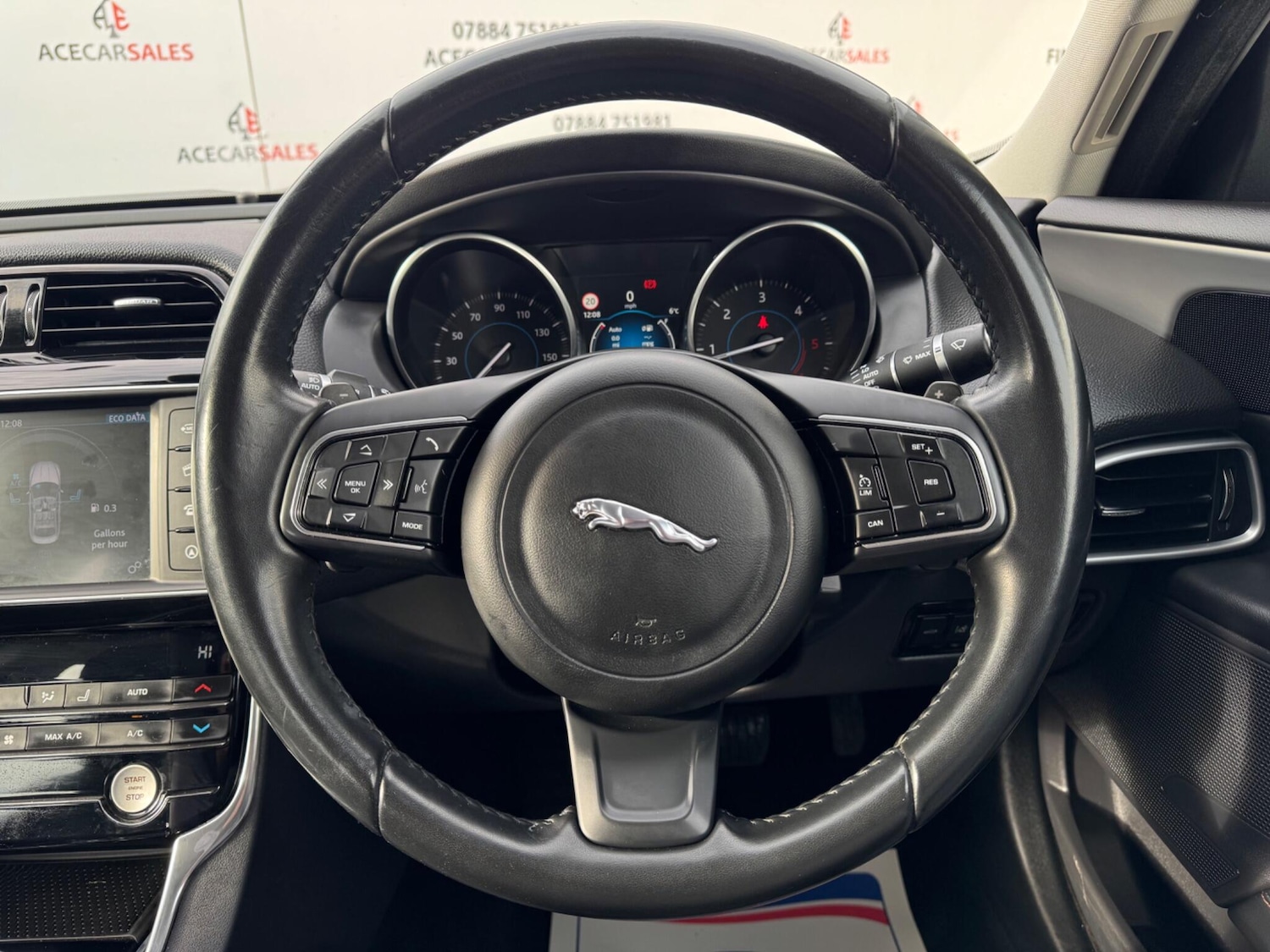 Used Jaguar XE 2018 for sale - 77455559: Photo 29