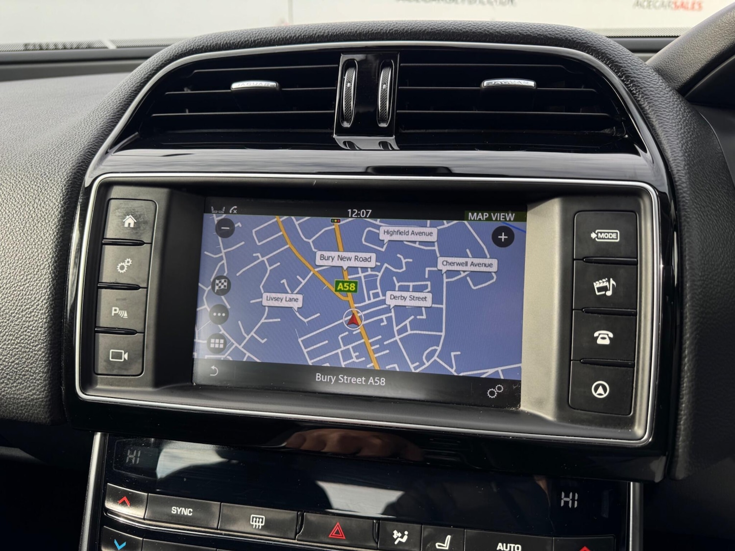 Used Jaguar XE 2018 for sale - 77455559: Photo 38