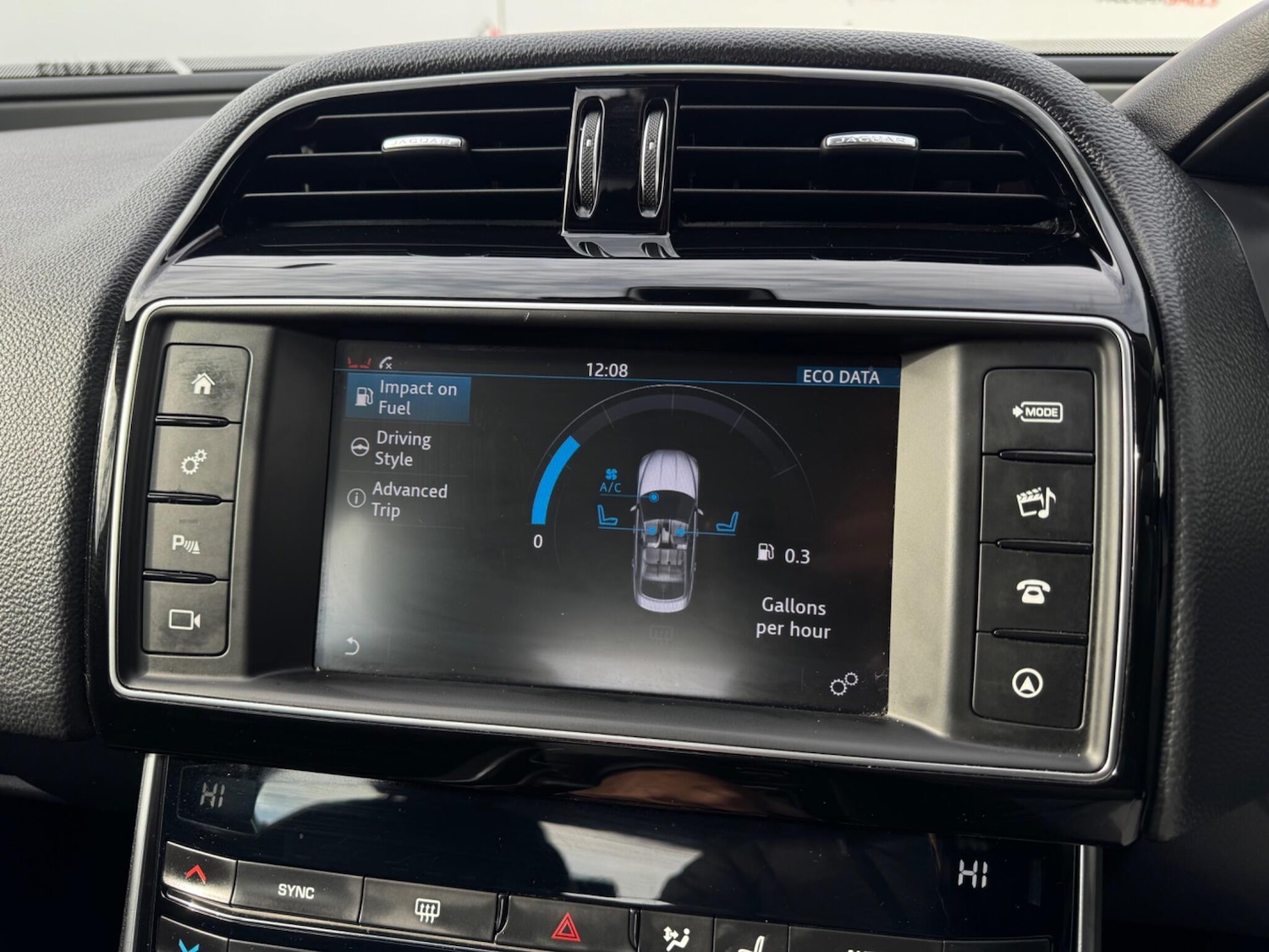 Used Jaguar XE 2018 for sale - 77455559: Photo 42