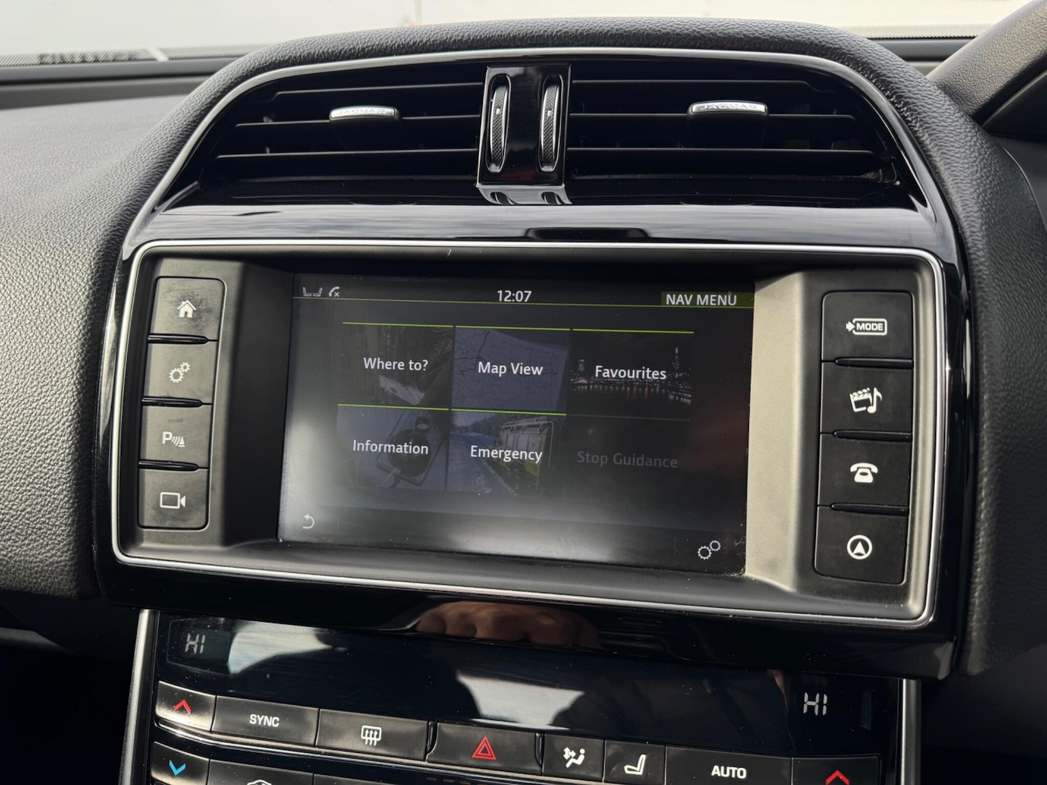 Used Jaguar XE 2018 for sale - 77455559: Photo 49