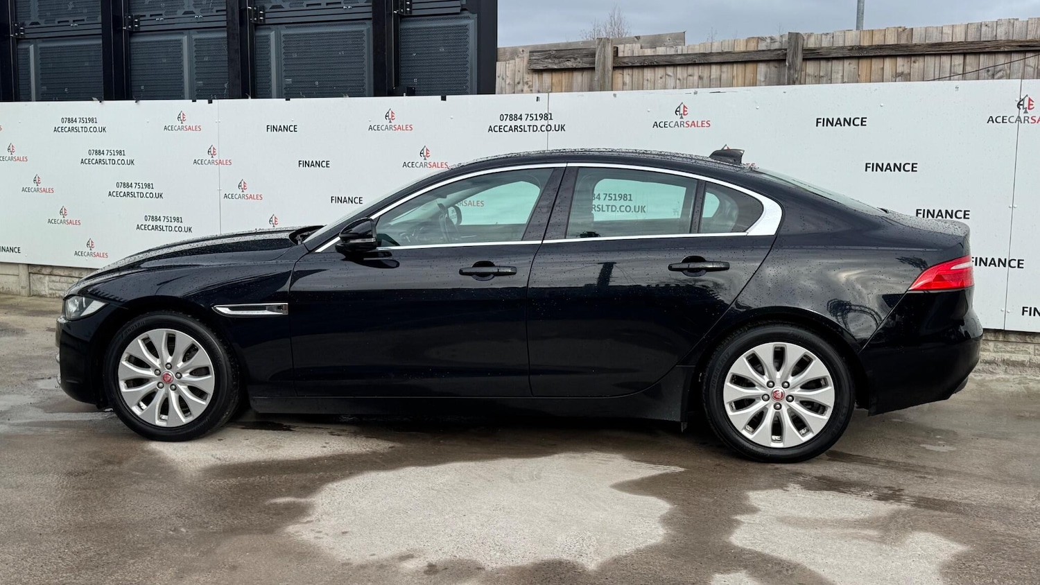 Used Jaguar XE 2018 for sale - 77455559: Photo 5