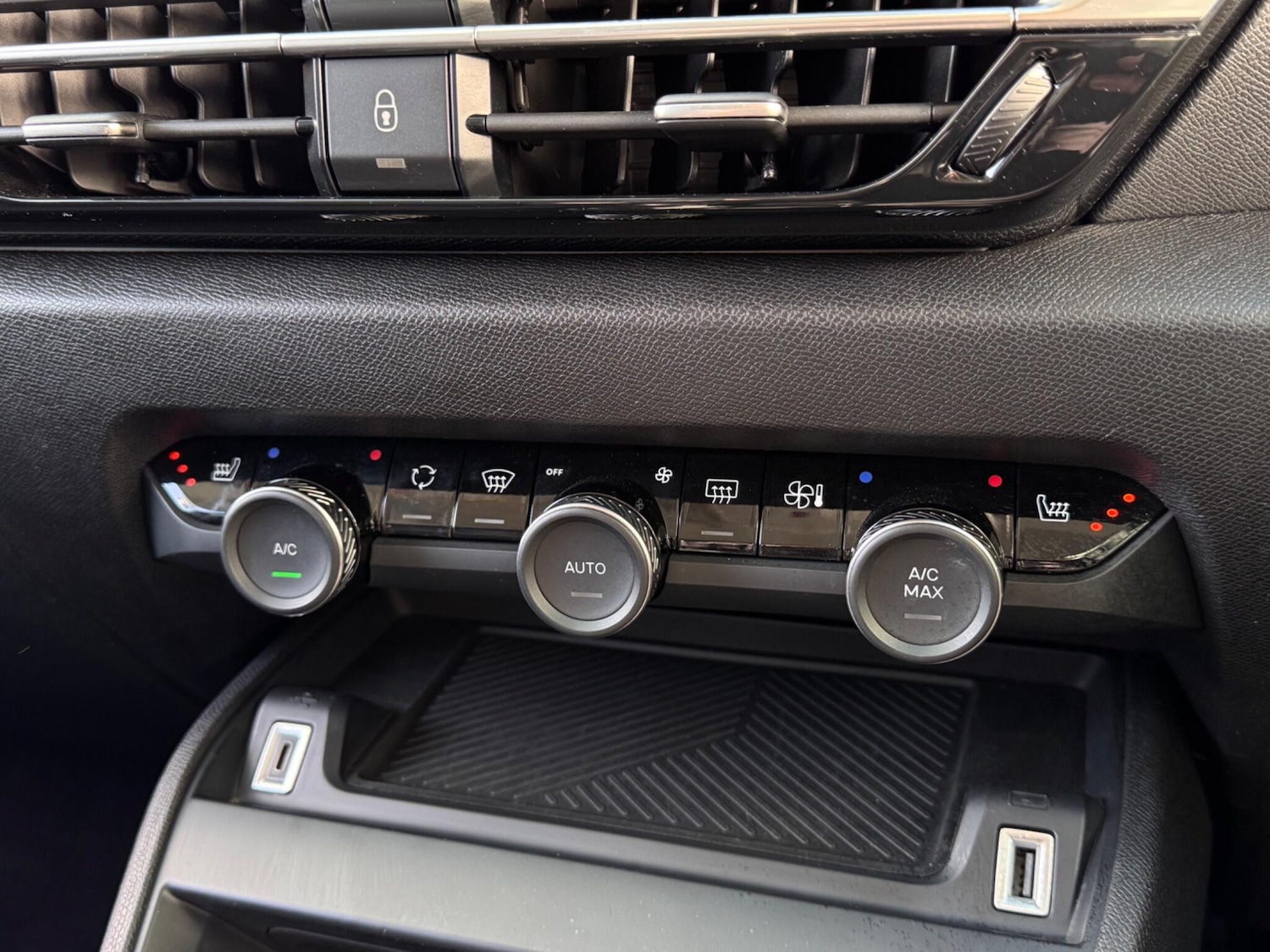 Used Citroen C4 2023 for sale - 77737671: Photo 27