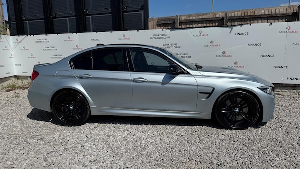 Used BMW M3 2018 for sale - 74574065: Photo 9