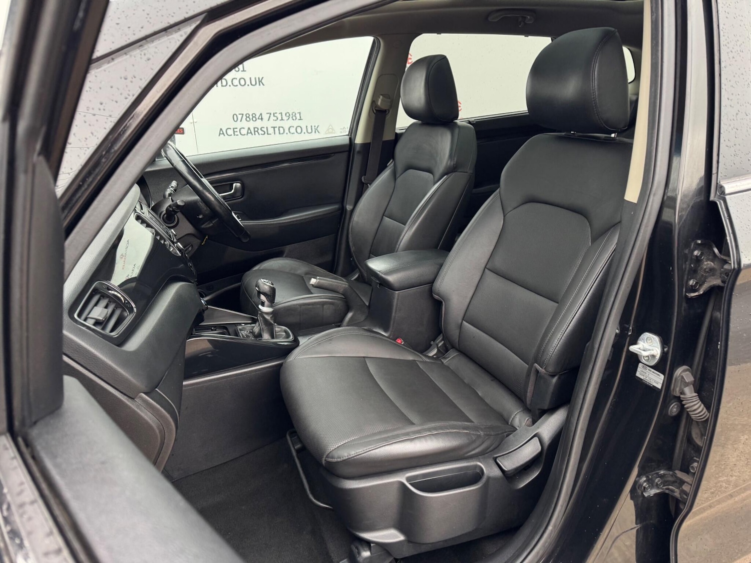 Used Kia Carens 2013 for sale - 77455997: Photo 21