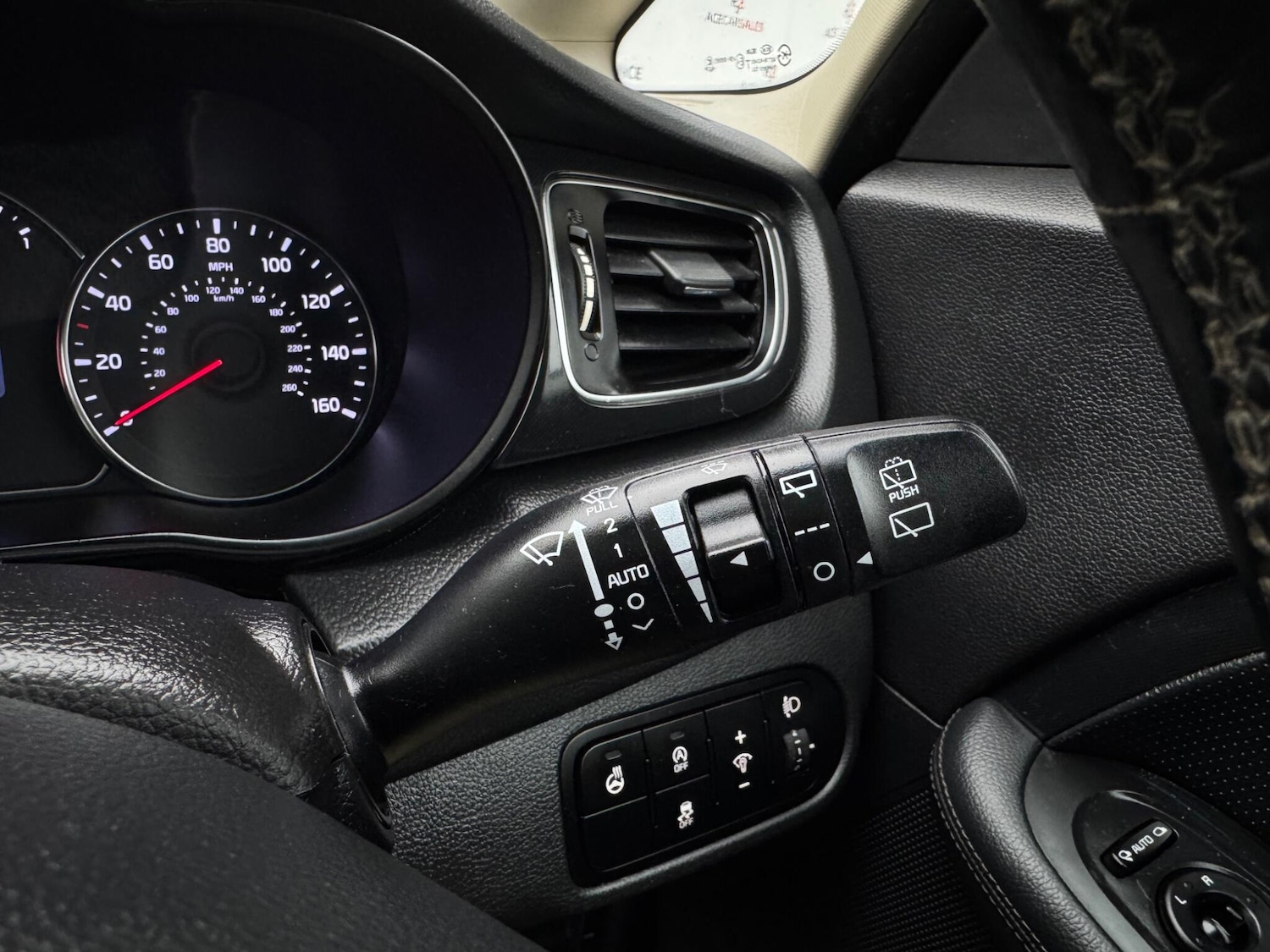 Used Kia Carens 2013 for sale - 77455997: Photo 36