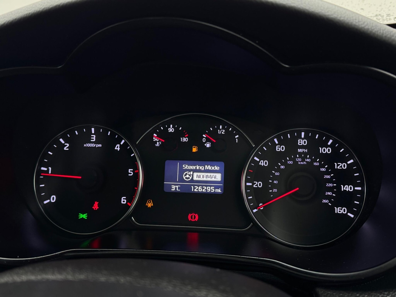 Used Kia Carens 2013 for sale - 77455997: Photo 43