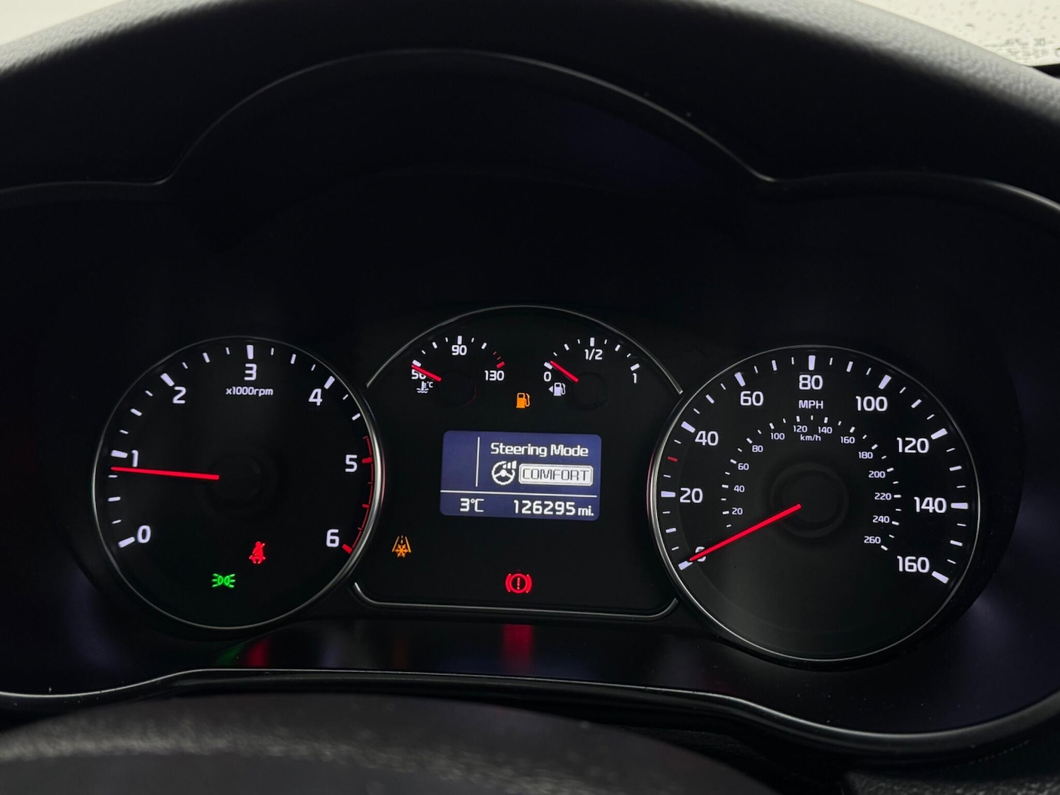 Used Kia Carens 2013 for sale - 77455997: Photo 44