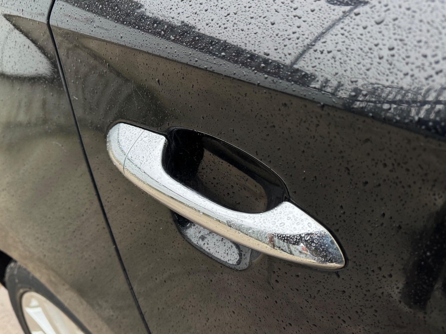 Used Kia Carens 2013 for sale - 77455997: Photo 60