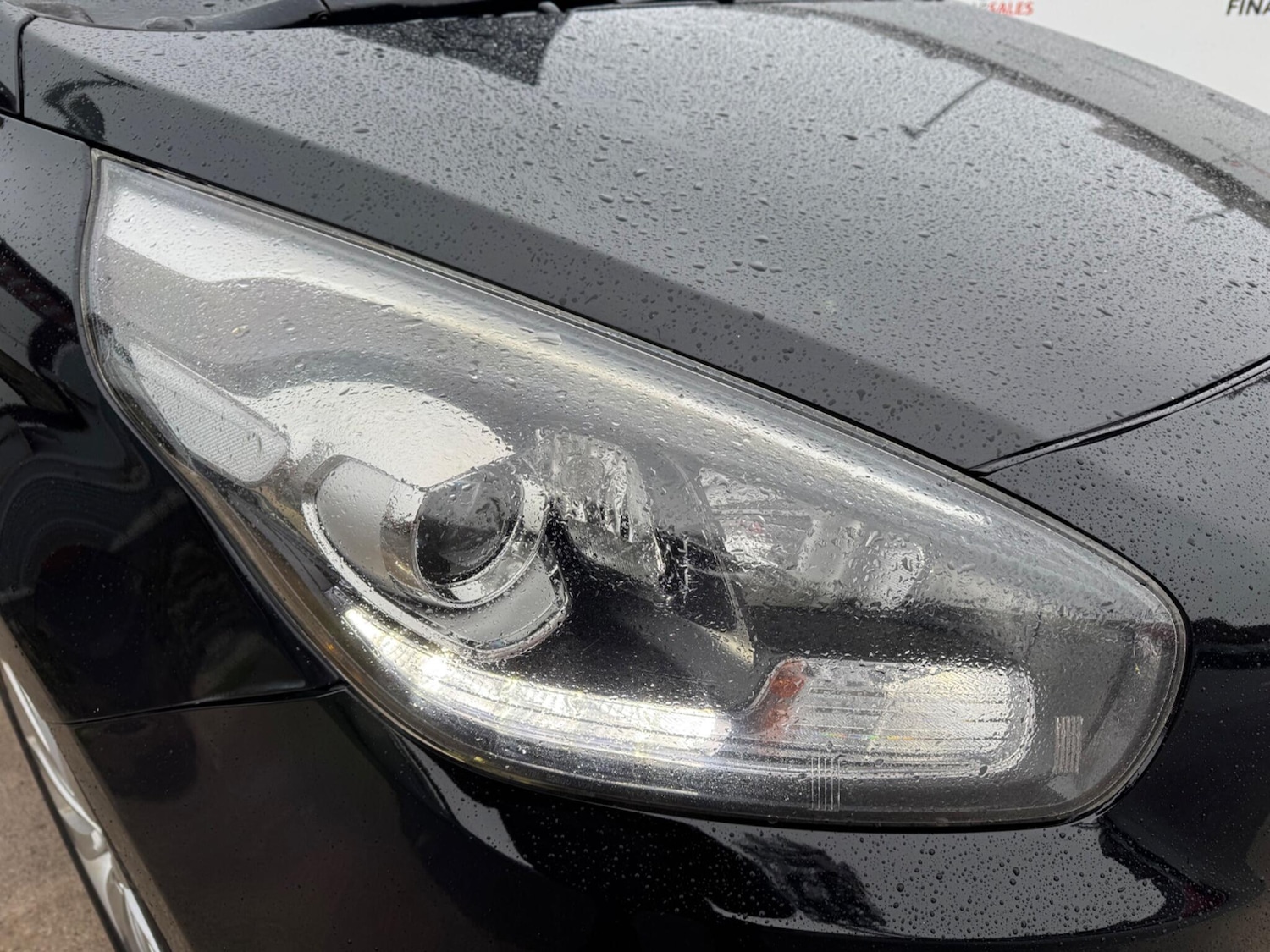 Used Kia Carens 2013 for sale - 77455997: Photo 63