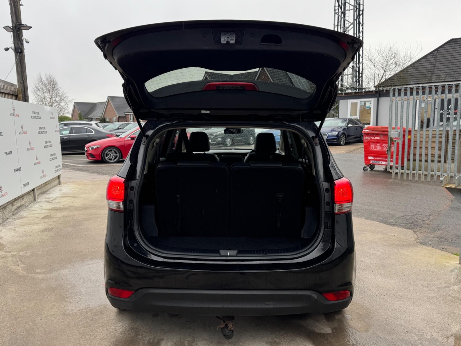 Used Kia Carens 2013 for sale - 77455997: Photo 65