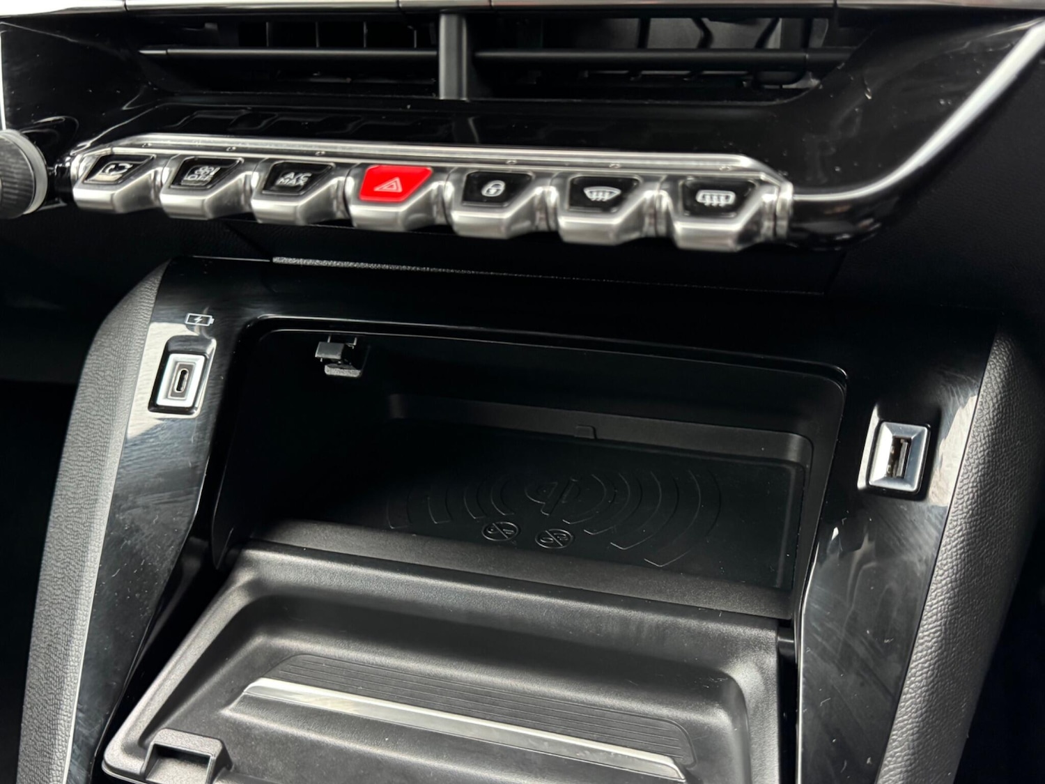 Used Peugeot 208 2020 for sale - 77456373: Photo 26