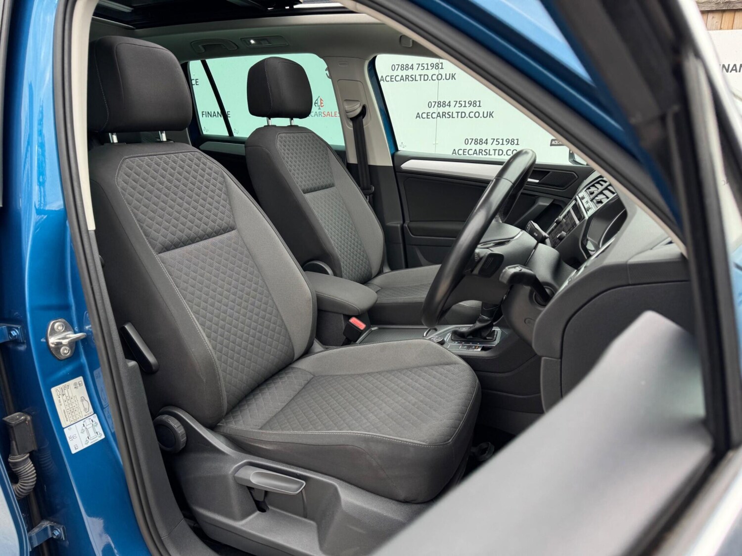 Used Volkswagen Tiguan 2019 for sale - 76060363: Photo 12