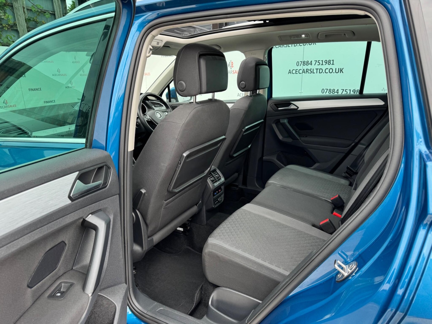 Used Volkswagen Tiguan 2019 for sale - 76060363: Photo 15