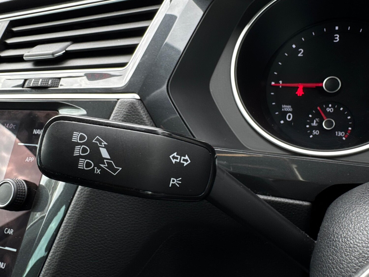 Used Volkswagen Tiguan 2019 for sale - 76060363: Photo 31