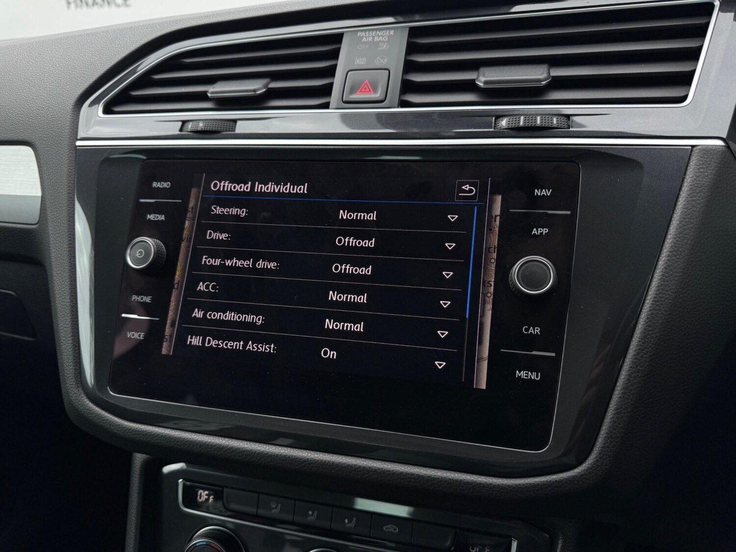 Used Volkswagen Tiguan 2019 for sale - 76060363: Photo 45