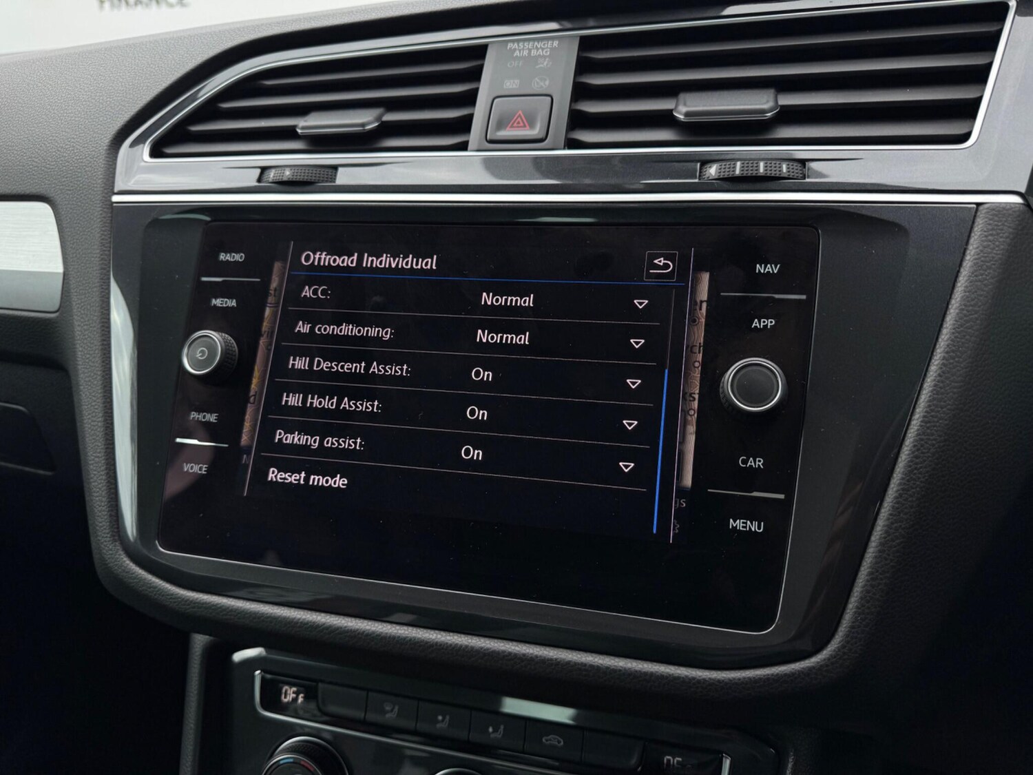 Used Volkswagen Tiguan 2019 for sale - 76060363: Photo 46