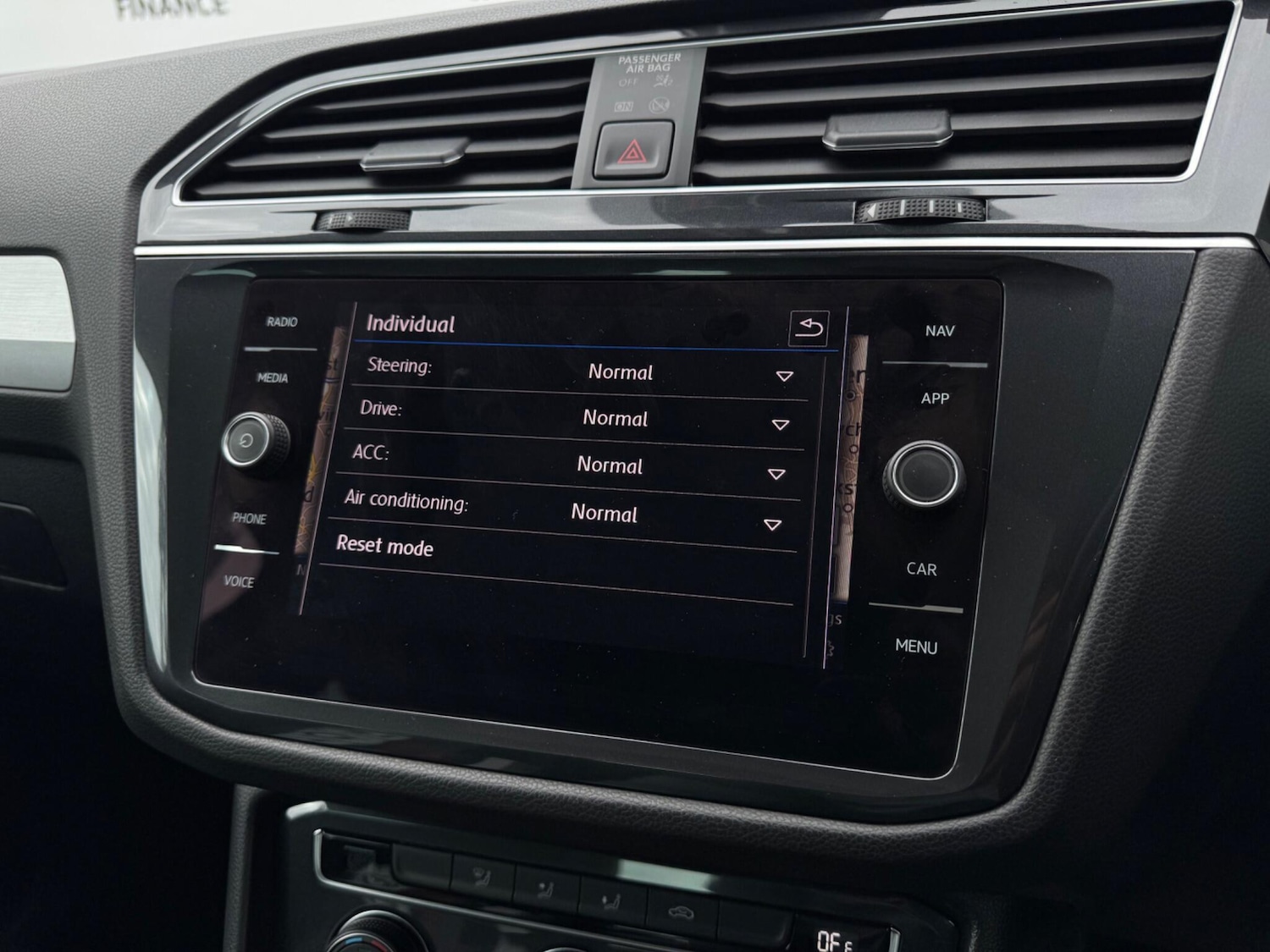 Used Volkswagen Tiguan 2019 for sale - 76060363: Photo 47