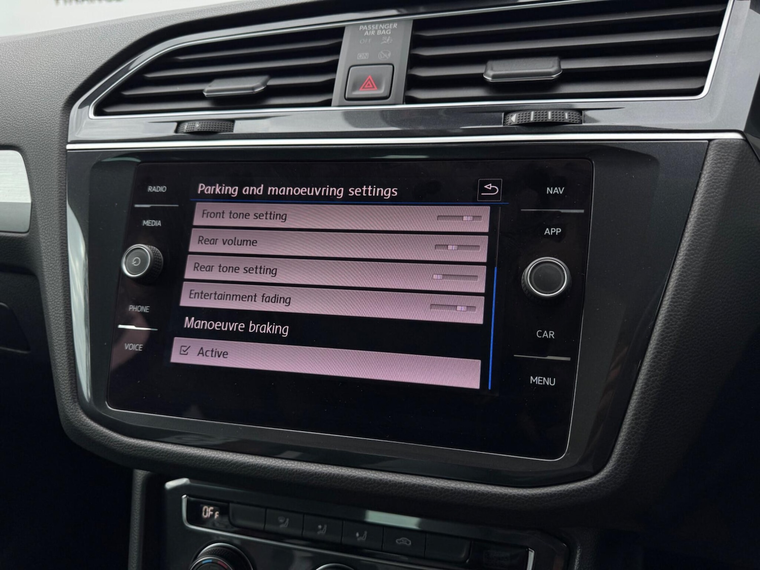 Used Volkswagen Tiguan 2019 for sale - 76060363: Photo 55