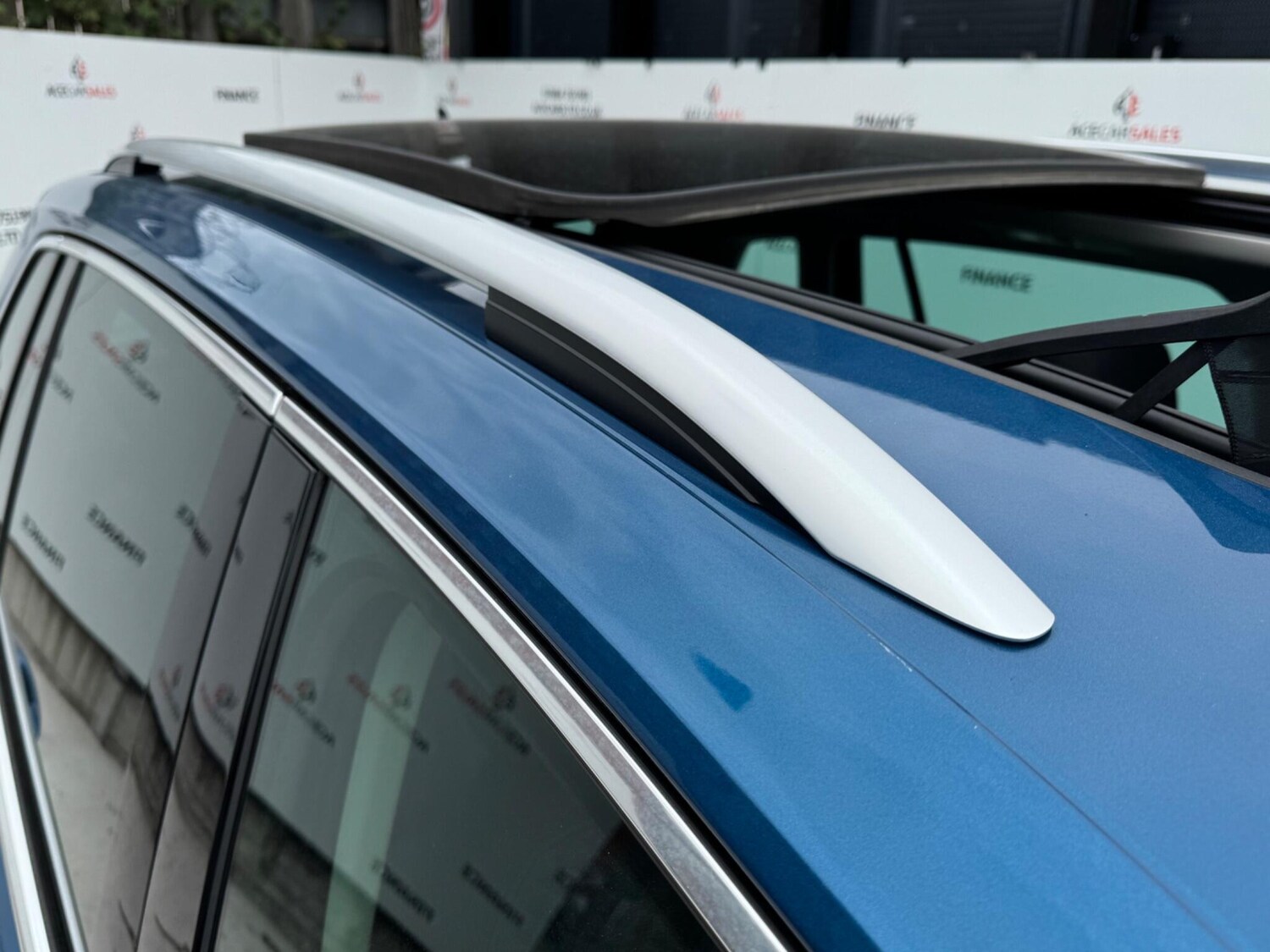 Used Volkswagen Tiguan 2019 for sale - 76060363: Photo 90