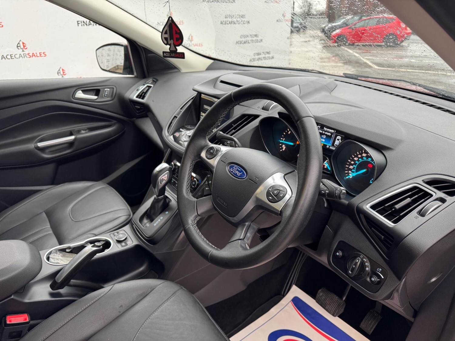 Used Ford Kuga 2015 for sale - 76976299: Photo 10