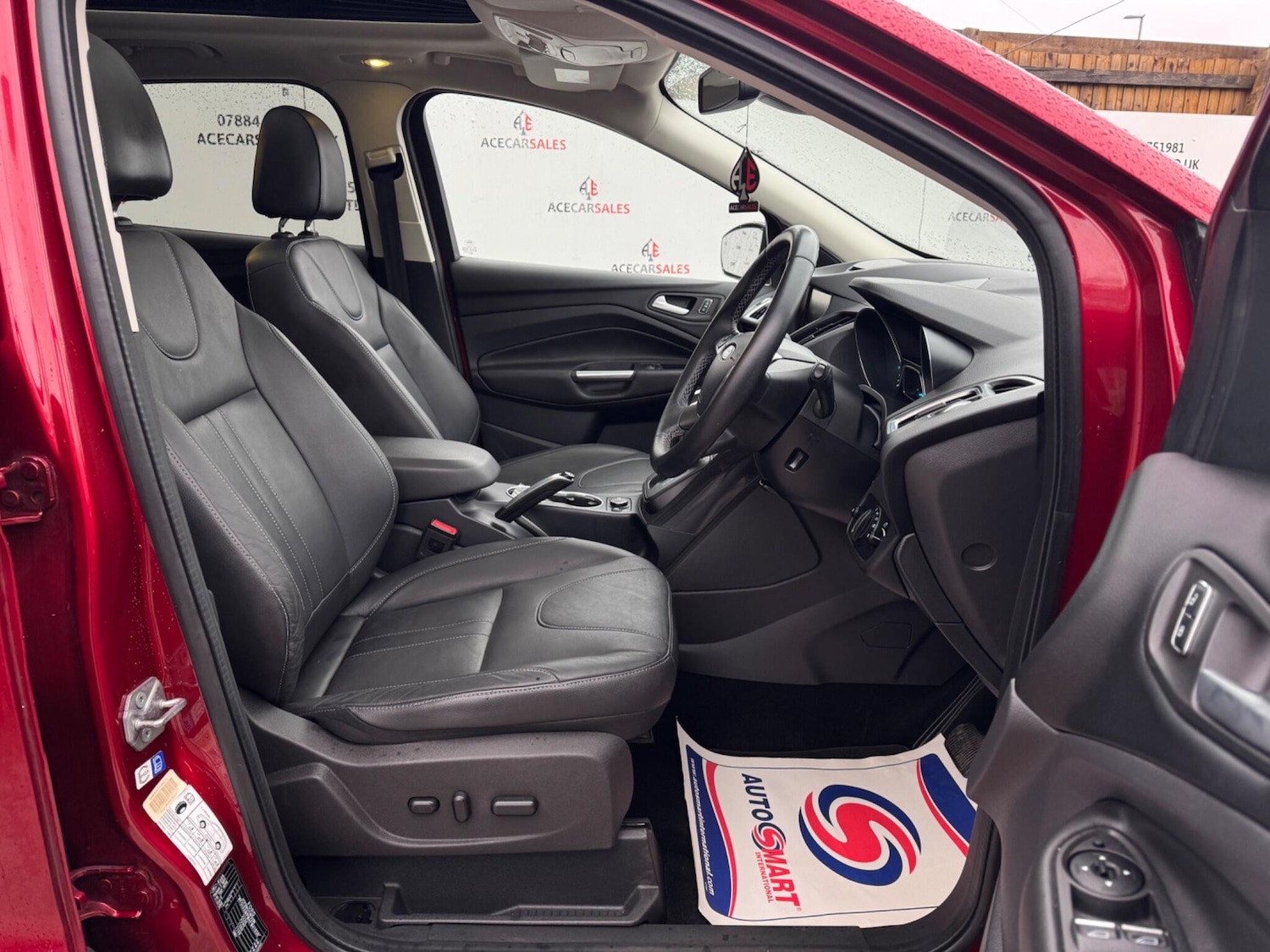 Used Ford Kuga 2015 for sale - 76976299: Photo 11