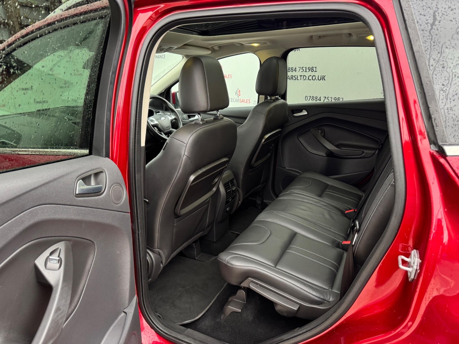 Used Ford Kuga 2015 for sale - 76976299: Photo 15