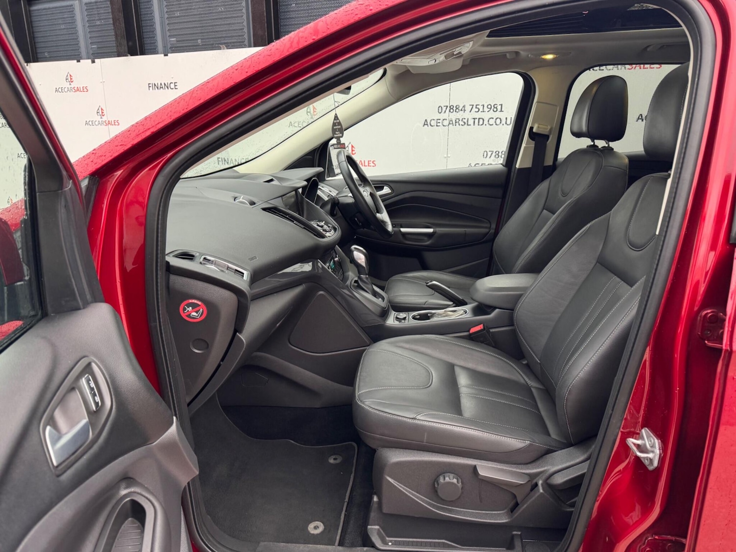 Used Ford Kuga 2015 for sale - 76976299: Photo 18