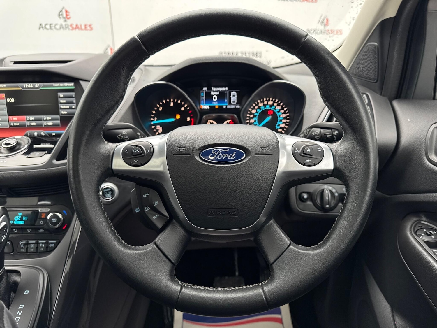 Used Ford Kuga 2015 for sale - 76976299: Photo 30