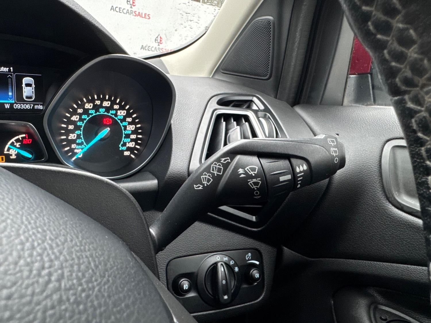 Used Ford Kuga 2015 for sale - 76976299: Photo 35