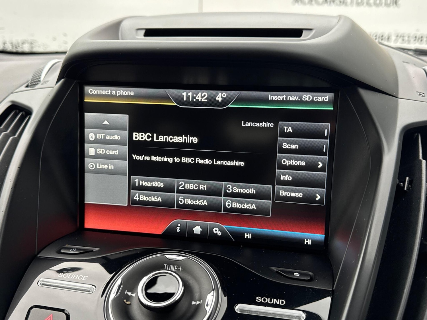 Used Ford Kuga 2015 for sale - 76976299: Photo 44