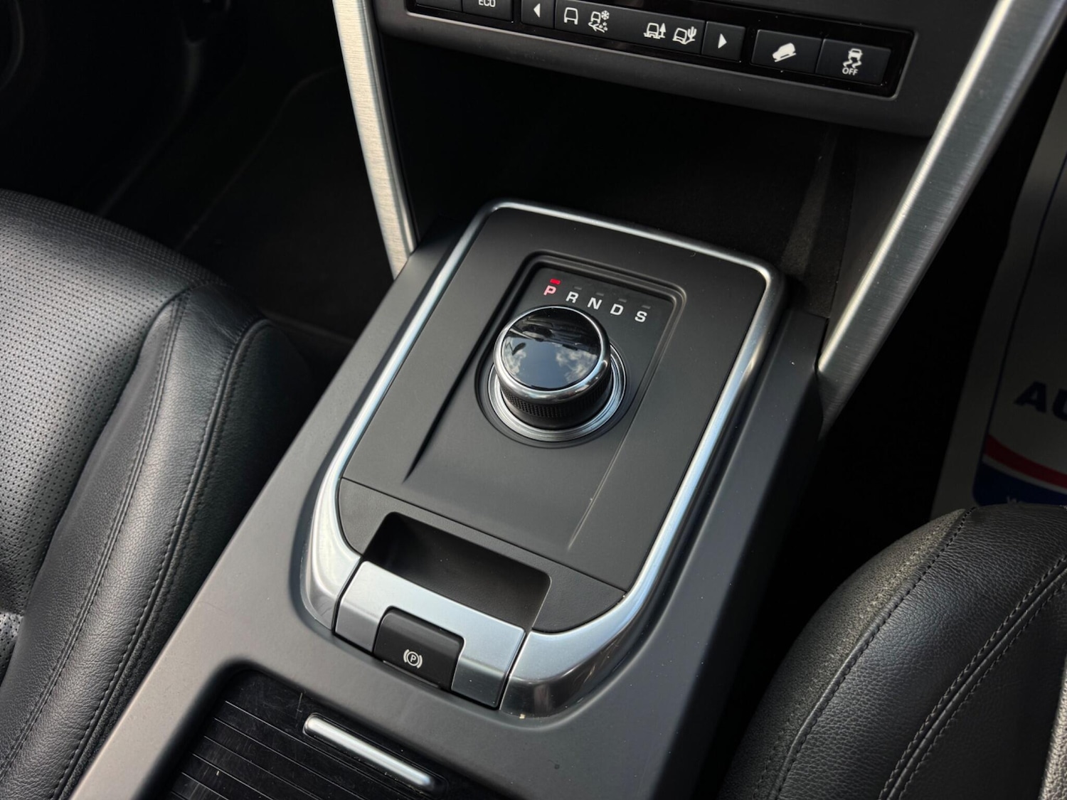 Used Land Rover Discovery Sport 2017 for sale - 77839229: Photo 29