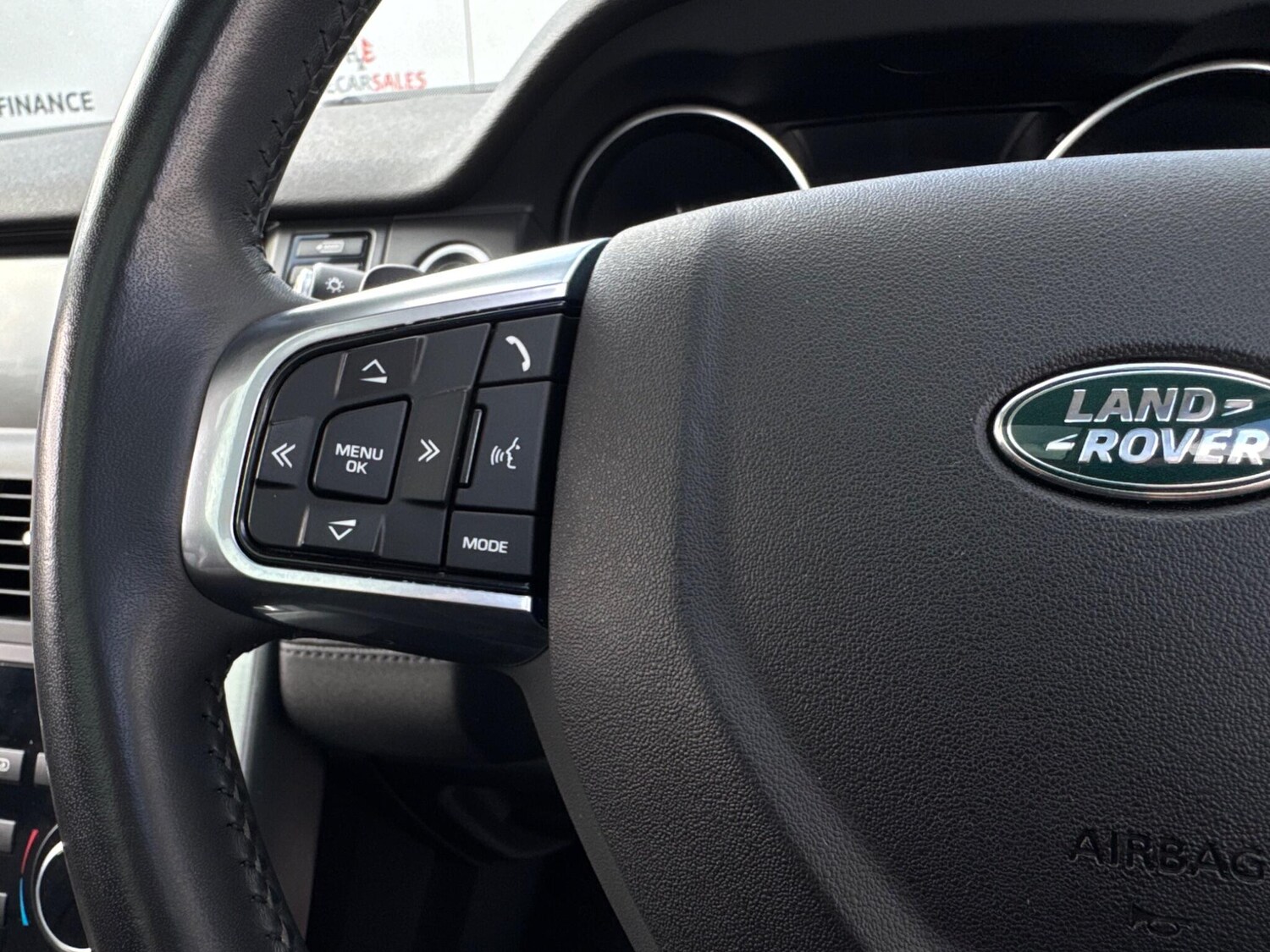 Used Land Rover Discovery Sport 2017 for sale - 77839229: Photo 33