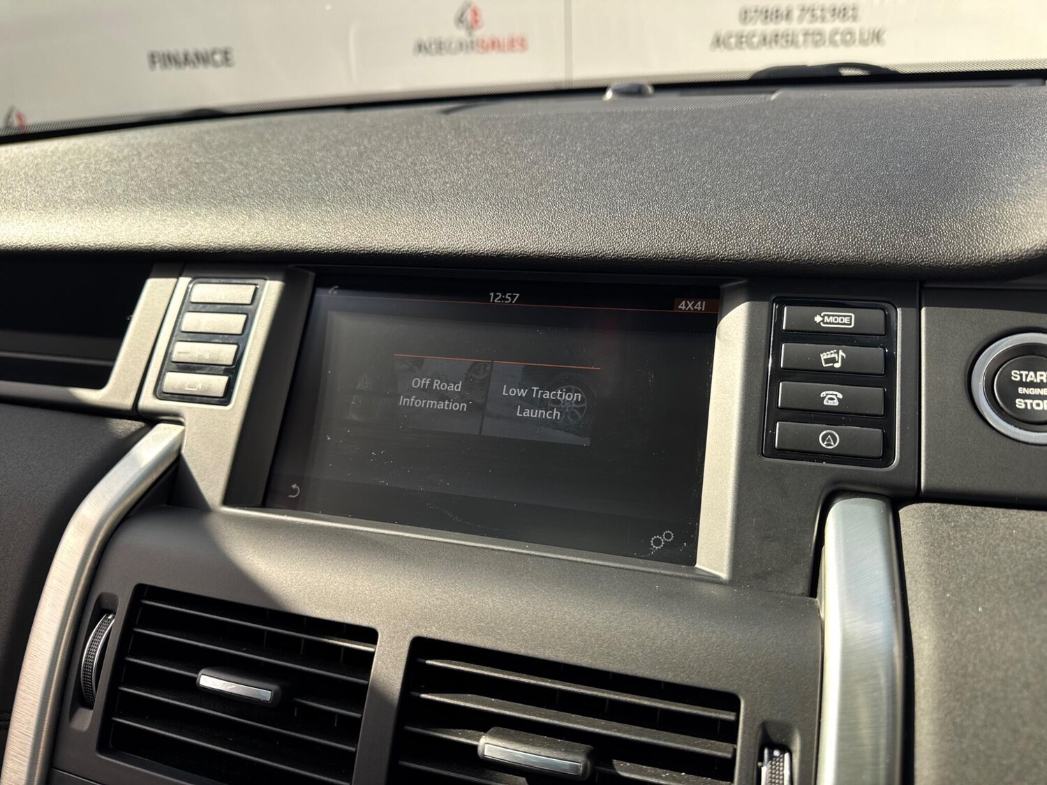 Used Land Rover Discovery Sport 2017 for sale - 77839229: Photo 41