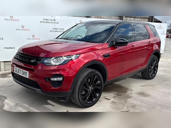 Used Land Rover Discovery Sport 2017 for sale - 77839229: Photo
