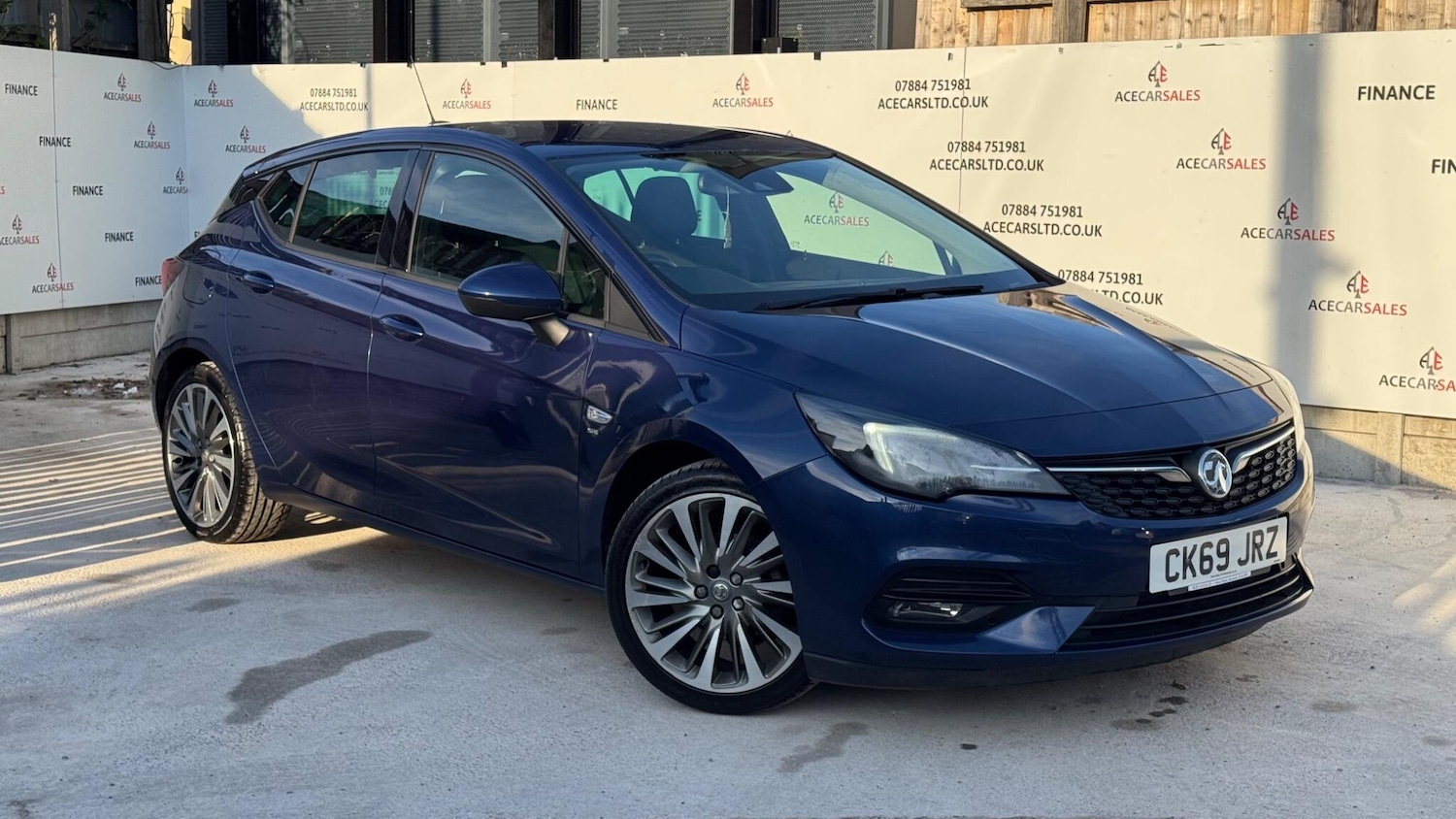 Used Vauxhall Astra 2019 for sale - 76666628: Photo 1