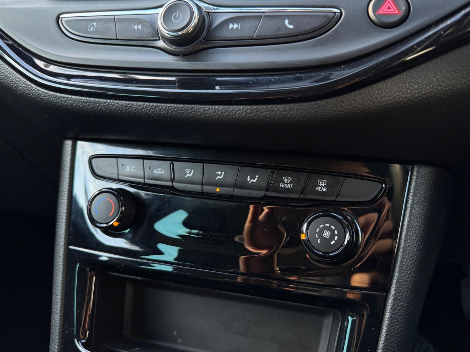 Used Vauxhall Astra 2019 for sale - 76666628: Photo 24