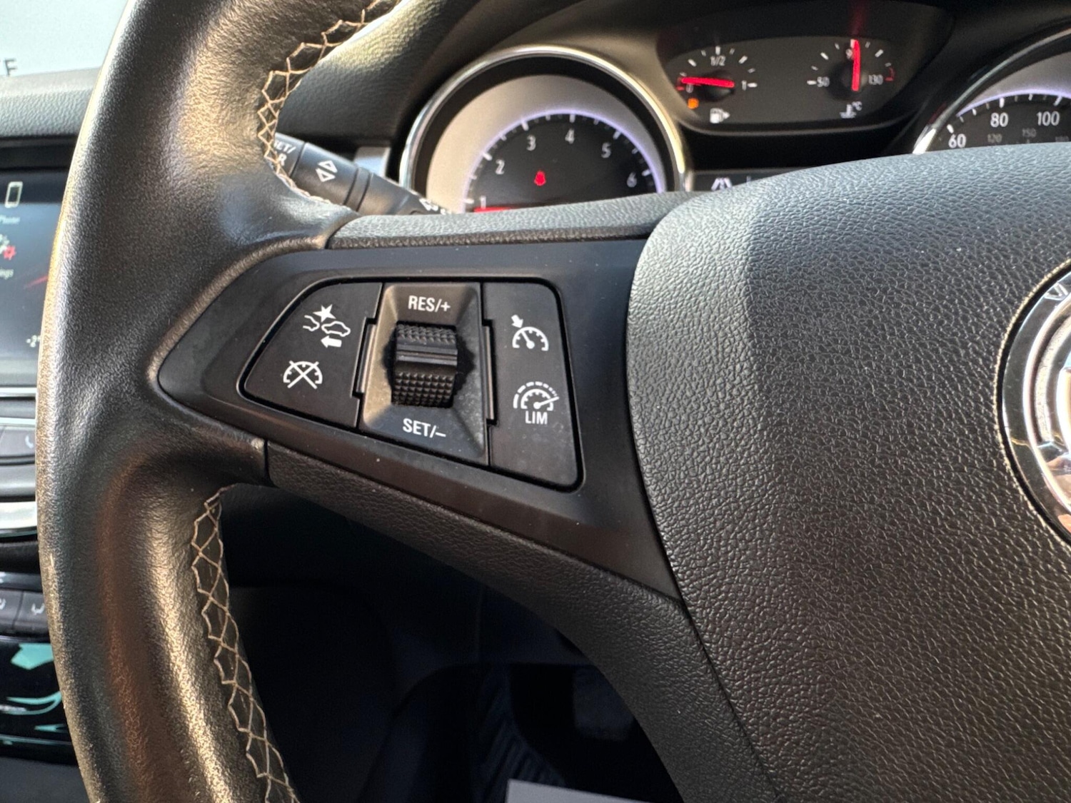 Used Vauxhall Astra 2019 for sale - 76666628: Photo 29