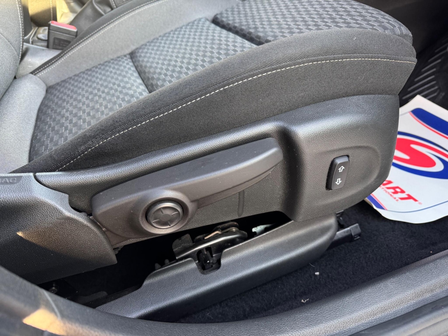 Used Vauxhall Astra 2019 for sale - 76666628: Photo 54